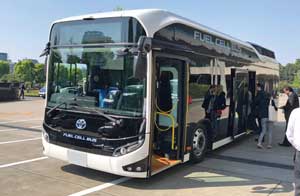 燃料電池バス（FCバス）の写真