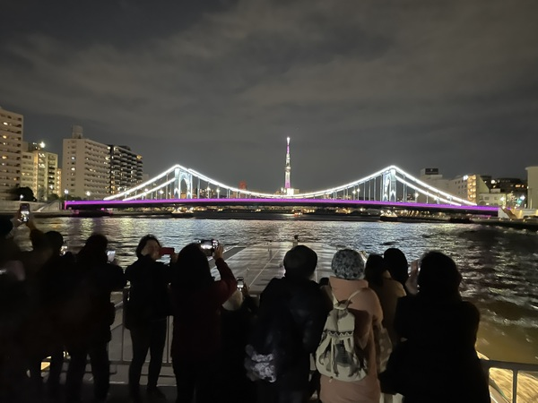 プレミアムナイトクルーズの写真2