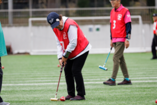 ゲートボールの様子の画像