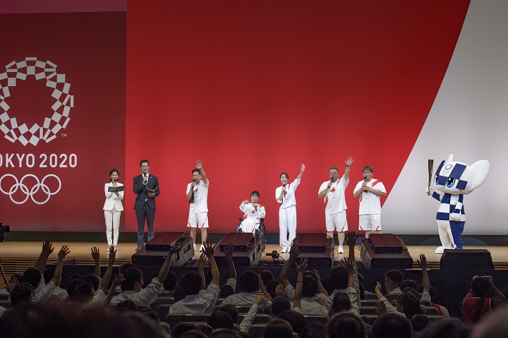 聖火リレーへの応募を呼びかけた