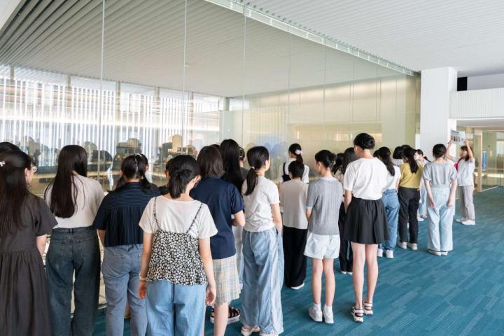 サントリーオフィス見学