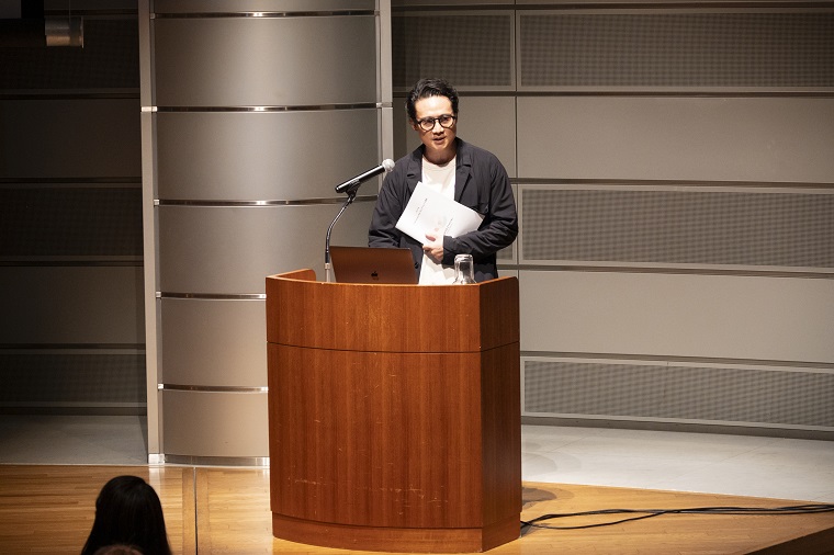 Photo 2: An advisor giving a keynote speech