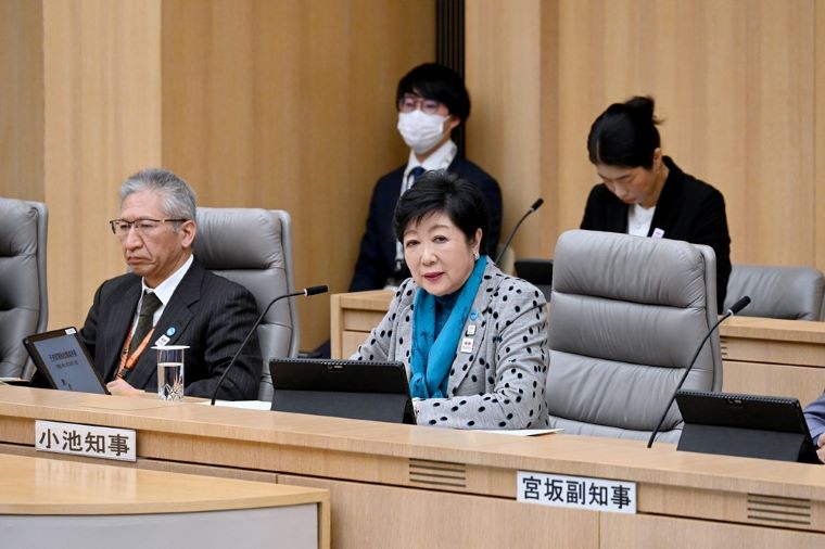 小池知事のあいさつの写真