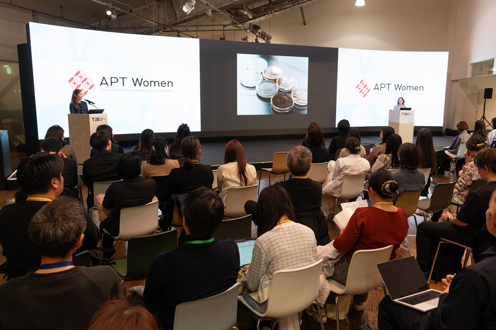 会場の様子の写真