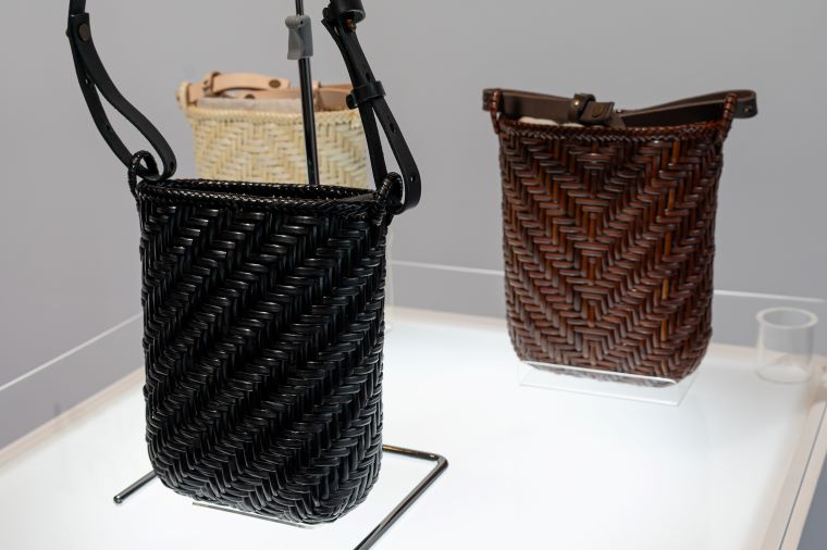 優秀賞を受賞したAjiro Rattan Shoulder Bagの写真