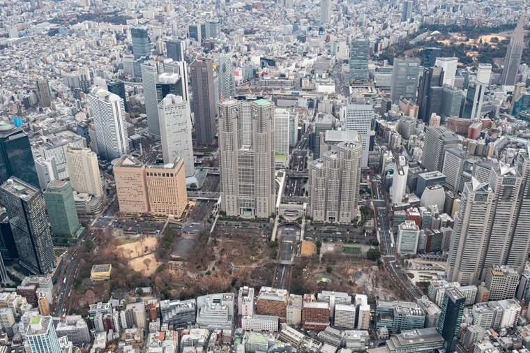東京都庁周辺の写真。